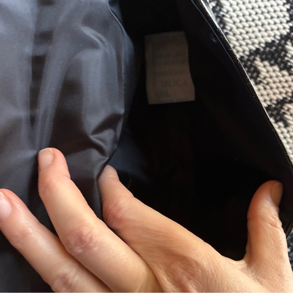 Jimmy Choo Parfums Black Shimmer Gold Chain Women's Bag Clutch Snap Closure New - Picture 7 of 7